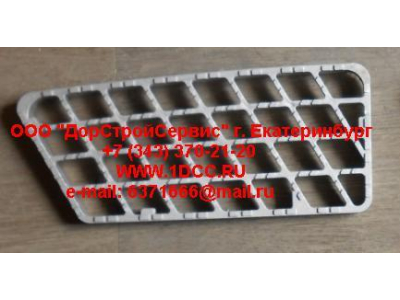 Подножка алюминиевая средняя правая SH F3000 SHAANXI / Shacman (ШАНКСИ / Шакман) DZ13241240314 фото 1 Ульяновск
